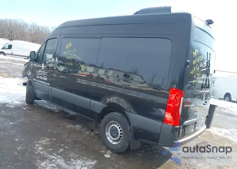 2023 Mercedes-Benz Sprinter 2500 Standard Roof 4-Cyl Diesel z USA, uszkodzony, nr VIN W1Z4KFHY3PP600786